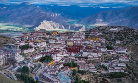 Why visit Tibet, the top ten reasons for travelling to Tibet.