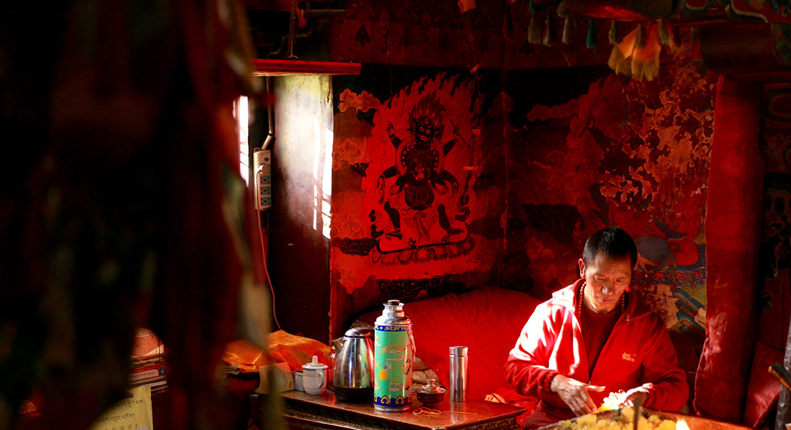 monk in Yumbulakhang